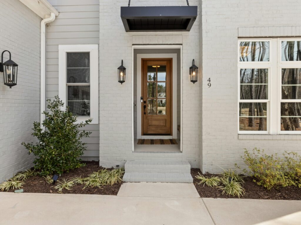 Door installation 